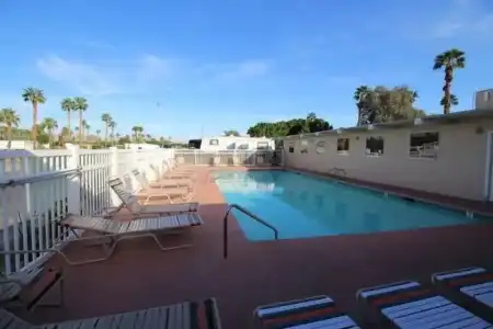 Indian Wells RV Resort - 4