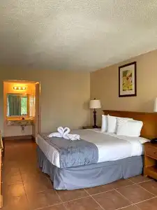 Altamonte Springs and Suites - 38