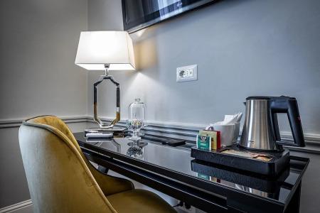 Ungherese Small Luxury - 121