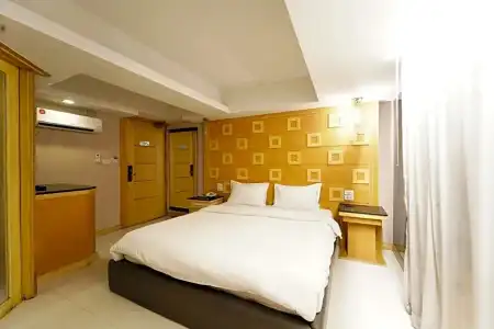 UPARs Sukhumvit 11 Nana - 127