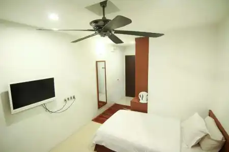 OYO 89540 B Penang - 38