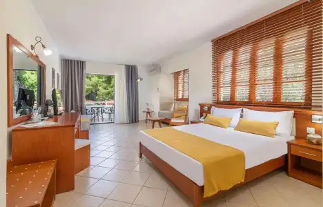 Porfi Beach - 5