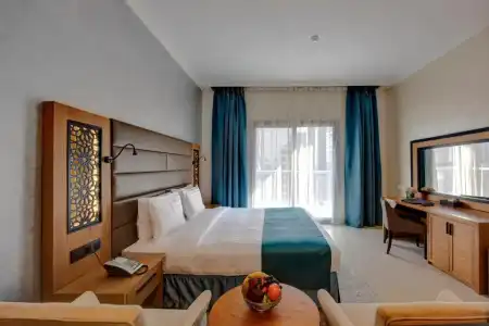Class Apartments - 85