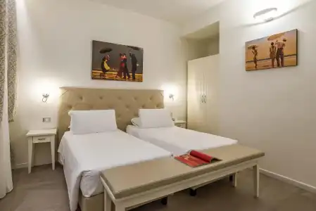 Accademia - 30
