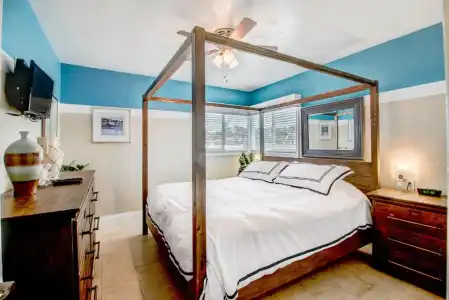 The Inn at Sunset Cliffs - 3
