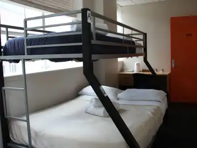 Trek Global Backpackers - 3