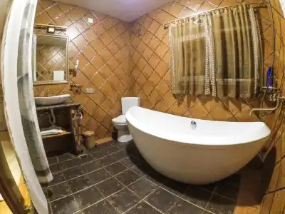 Batumi Wonderland Guest House - 65