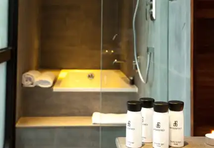 URBN Boutique Shanghai - 8