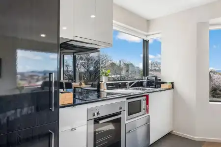 110 Hampden Apartments - 47