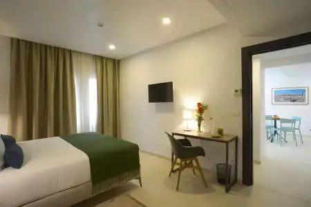 Maia Suites - 15
