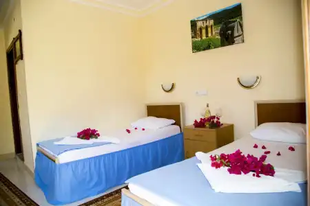 Flower Pension - 4