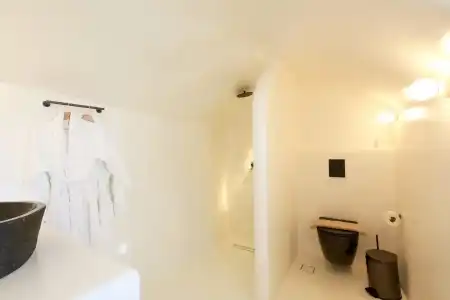 Luna Santorini Suites - 48