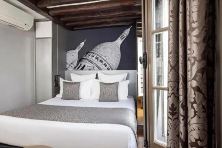 Hôtel Théorème - 70
