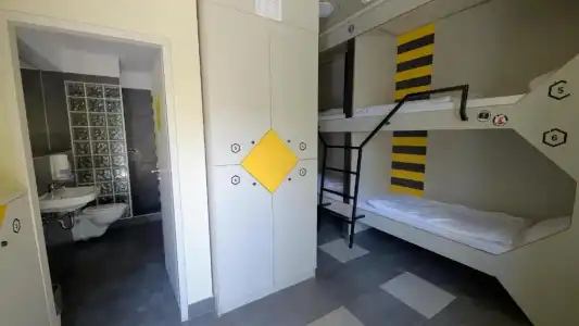 The Hive Party Hostel - 20