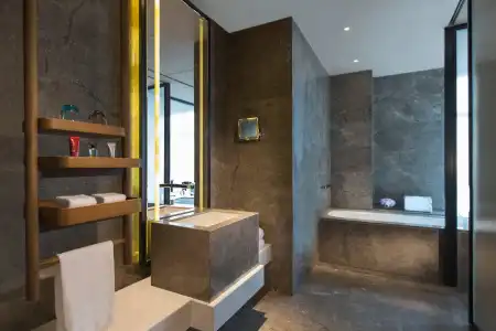 Chongqing Marriott - 85