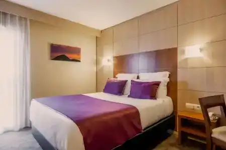 Hôtel le Kennedy, Clermont-Ferrand, The Originals Relais - 77