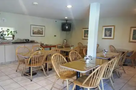 Motel 6 Anaheim Hills - 10