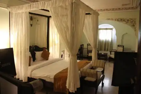 WelcomHeritage Traditional Haveli - 42