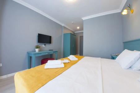 Room Room Motel - 30