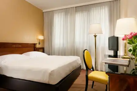 UNAHOTELS Scandinavia Milano - 9