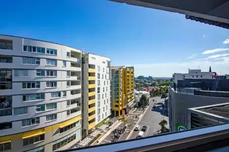 Ridge Apartment - 73