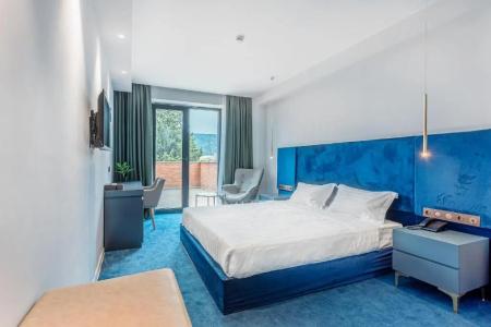 Ramada by Wyndham Tbilisi Old City - 27