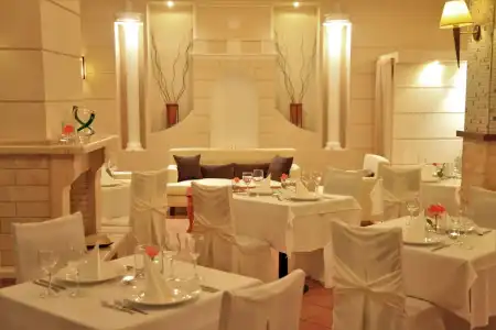 Akrogiali Exclusive - Adults Only - 23