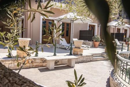 Balhambra Suites - Adults Only - 118