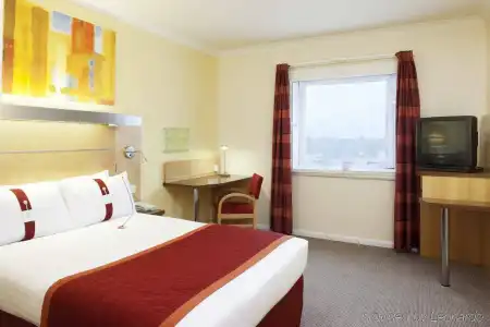 Holiday Inn Express London - Park Royal by IHG - 4