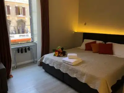 The Roman Empire Guesthouse - 85