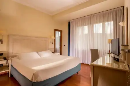 Best Western Plus Globus - 39