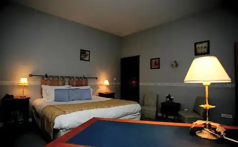 Hôtel Riquet - 84