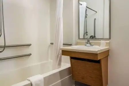 WoodSpring Suites Abilene - 6