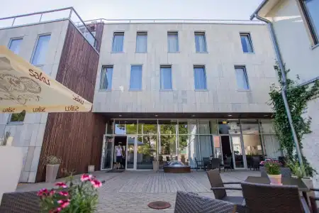 Johan Spa - 0