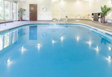 Fairfield Inn & Suites Sioux Falls - 13