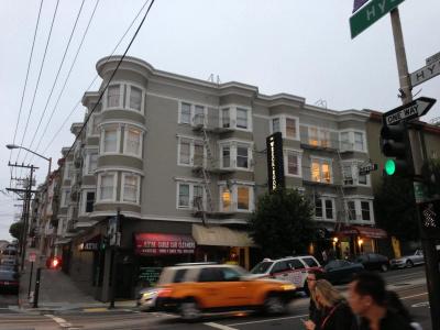 Cable Car Court - 14