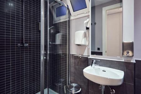 Free Hostels Barcelona - 5