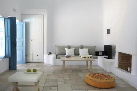 Black Rose Beach Suites - 103