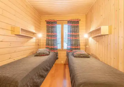 Levikaira Apartments - Log Cabins - 3