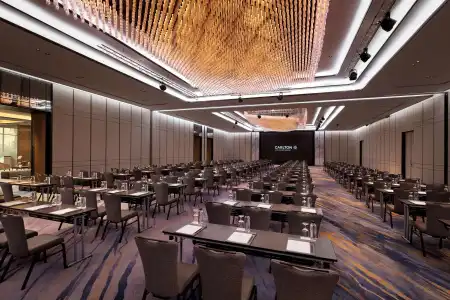 Carlton Bangkok Sukhumvit - 33
