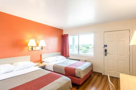 Motel 6 Redding, CA - Central - 16
