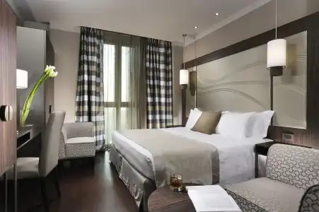 Uptown Palace - 10