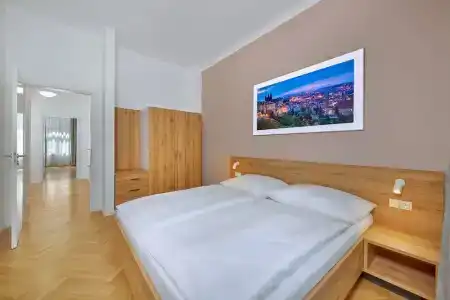 DownTown Suites Kodanská - 81