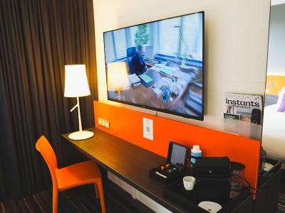 Ibis Styles Caen Centre Gare - 77