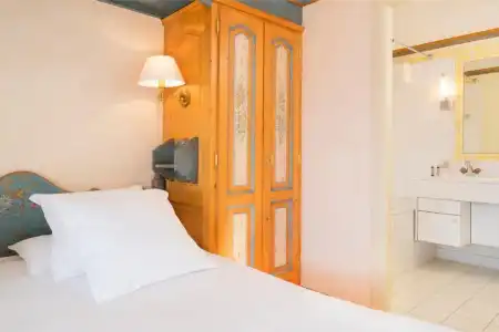 Hôtel Montpelier - 77