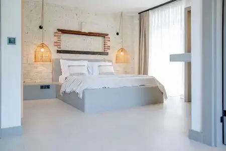 Derin Alaçatı - 124