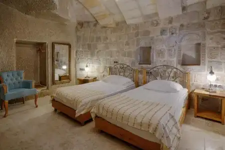 Hera Cave Suites - 101