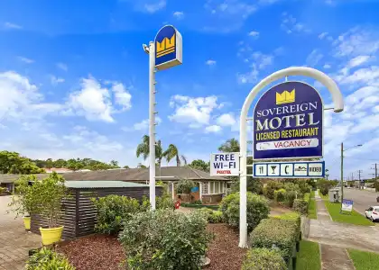 Reign Inn Newcastle - 15