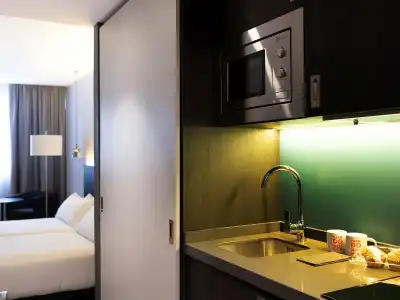 HG City Suites Barcelona - 1