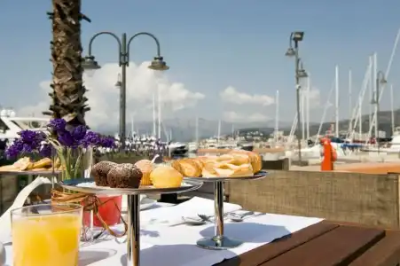 Marina Place Resort - 11